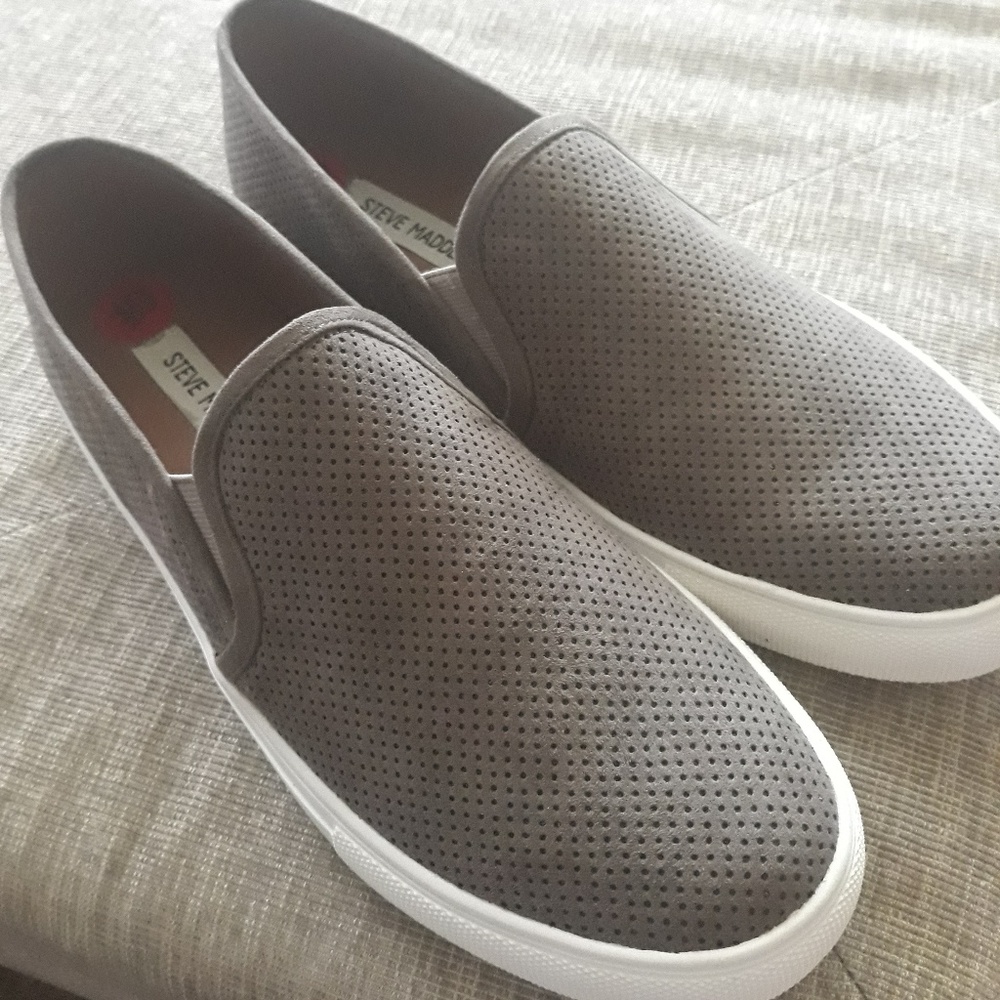 Size 10 Steve Madden shoes